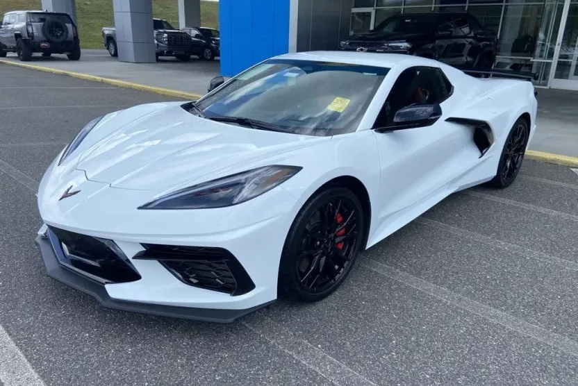 2025 Chevrolet Corvette Stingray 3LT photo 1