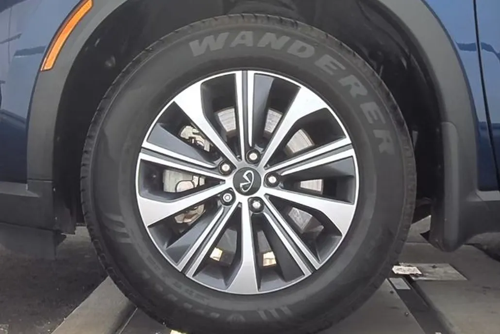 2022 Infiniti QX60 Pure photo 1