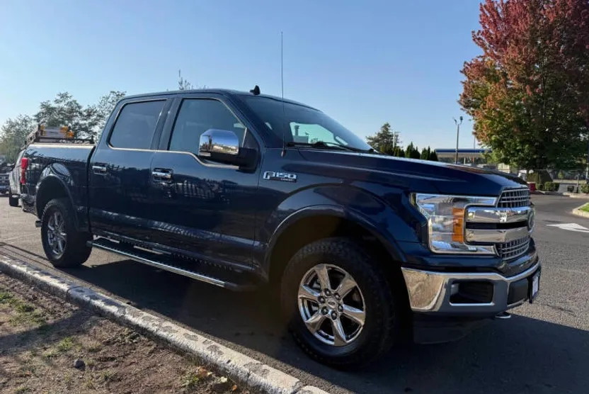 2019 Ford F-150 Lariat photo 1