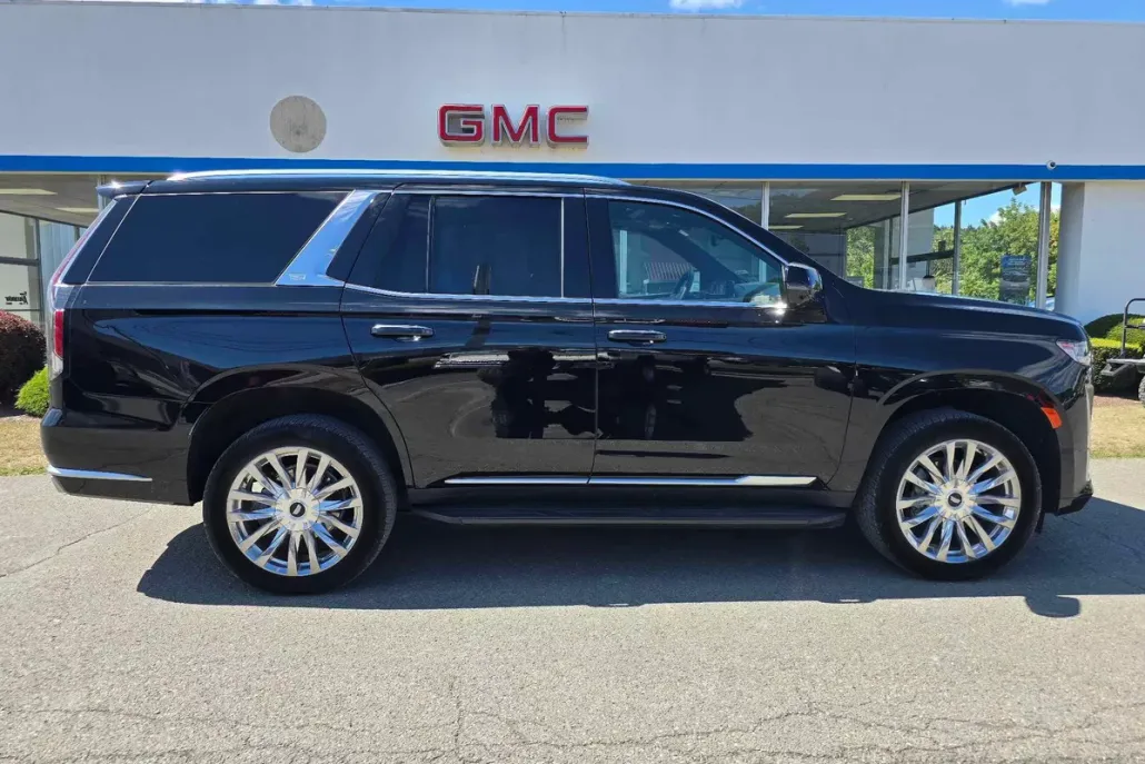 2024 Cadillac Escalade Premium Luxury photo 1