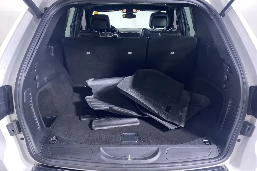 2020 Jeep Grand Cherokee Limited photo 1