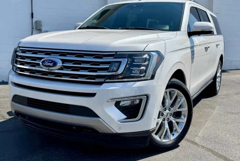 2019 Ford Expedition MAX Limited photo 1