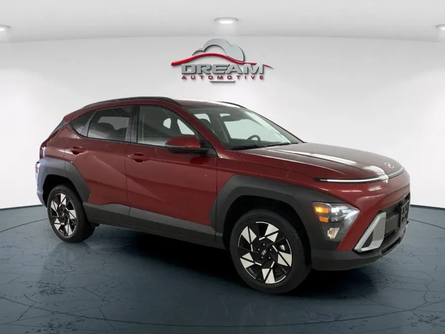 2025 Hyundai Kona SEL photo 1