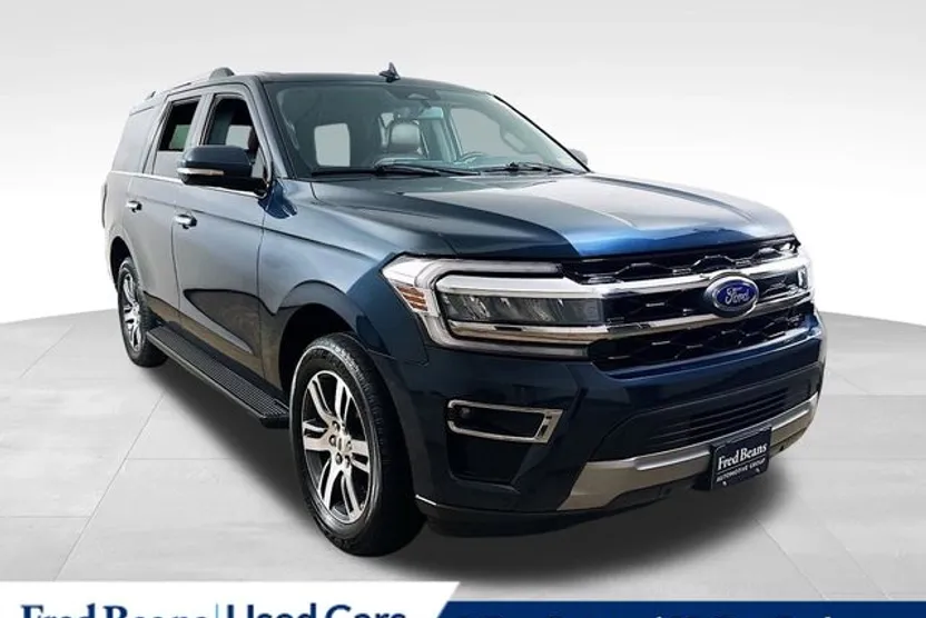 2024 Ford Expedition Limited photo 1