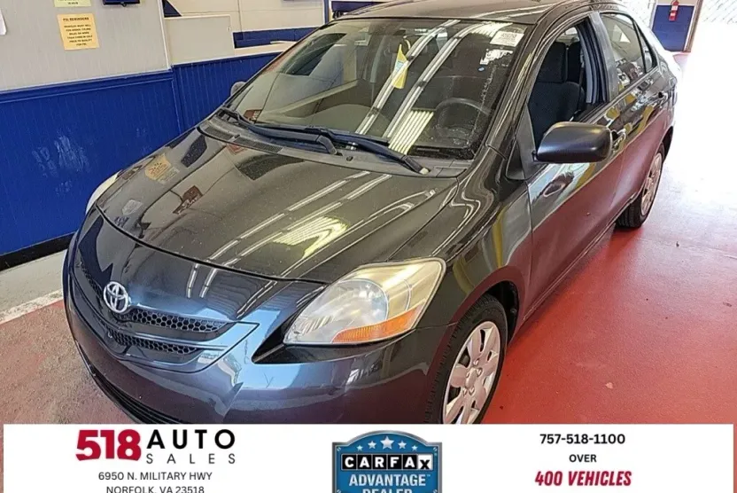 2007 Toyota Yaris S photo 1