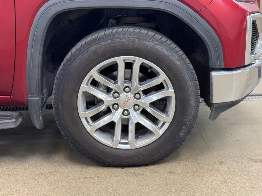 2019 Gmc Sierra 1500 SLT photo 1
