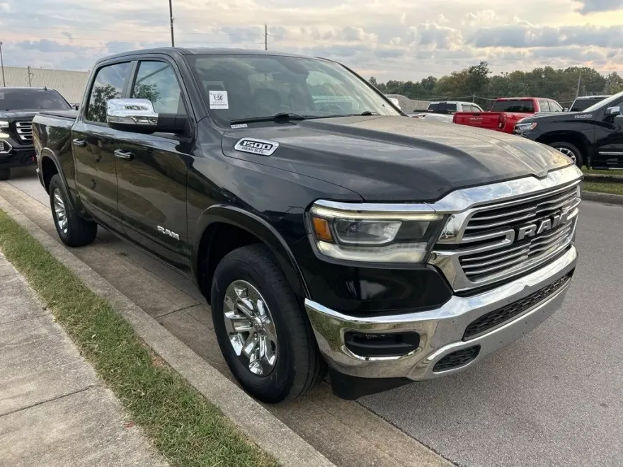 2020 Ram 1500 Laramie photo 1