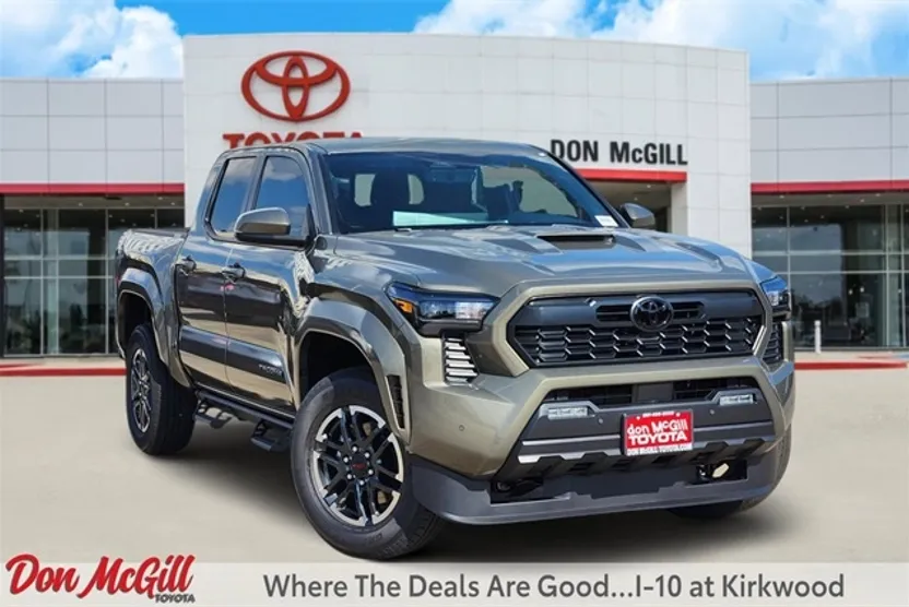 2025 Toyota Tacoma TRD Sport Double Cab photo 1