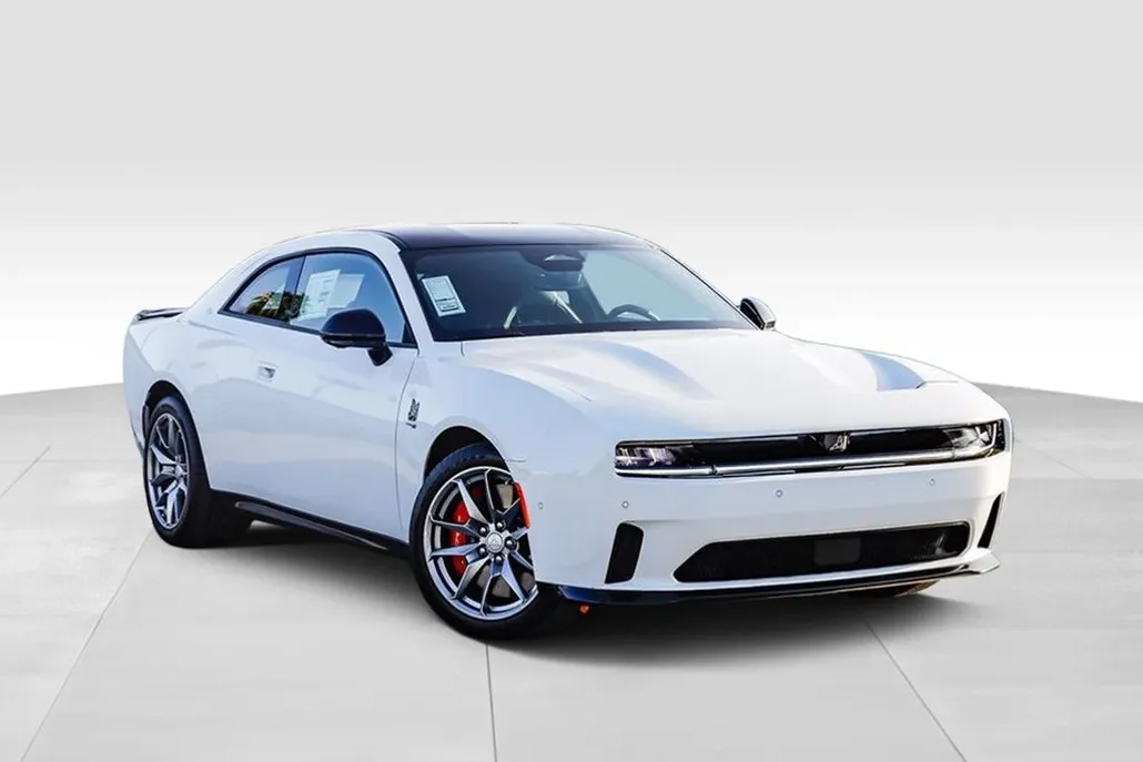 2024 Dodge Charger Daytona Scat Pack AWD photo 1