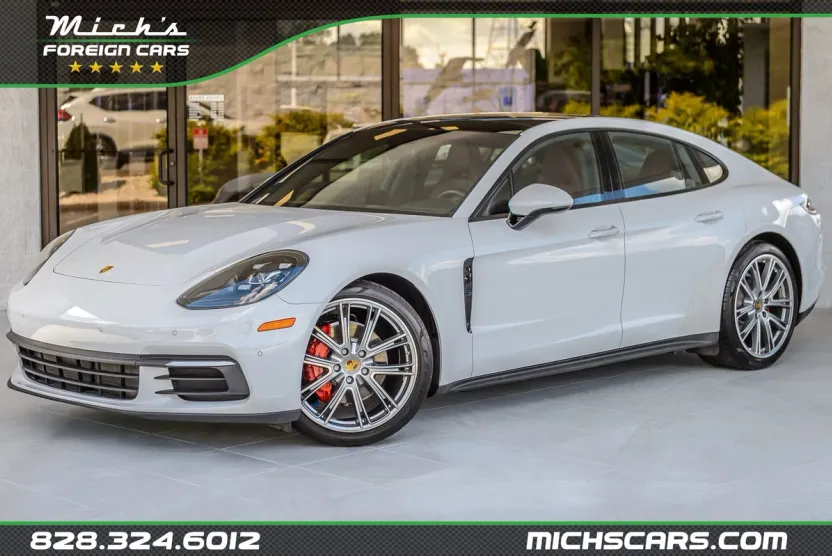 2020 Porsche Panamera 4 photo 1