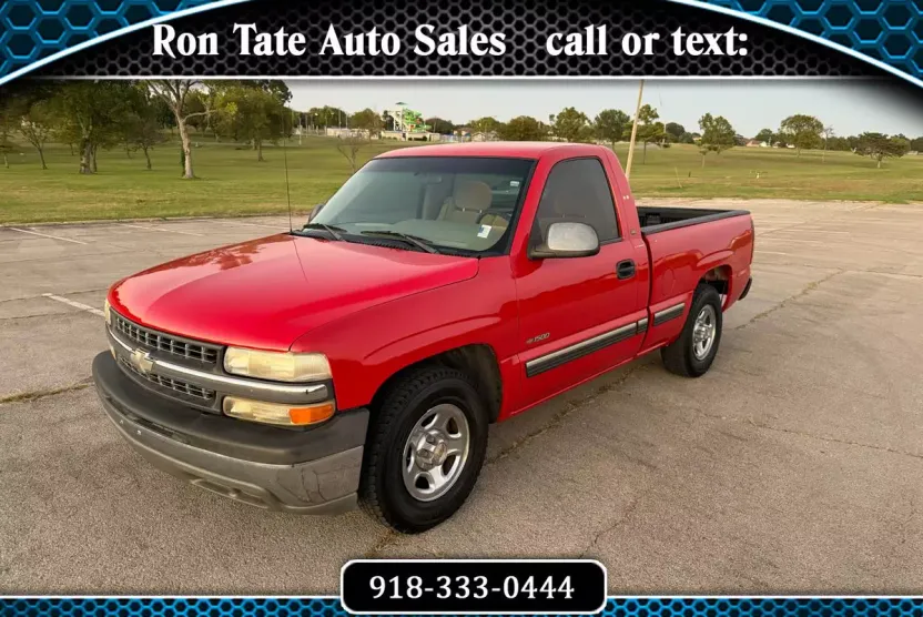 2002 Chevrolet Silverado 1500 photo 1