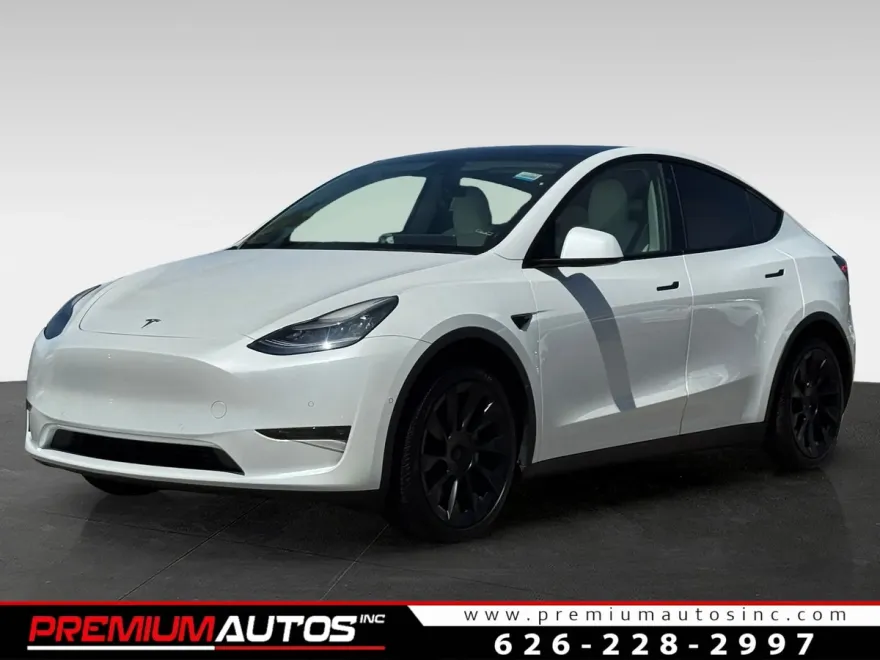 2021 Tesla Model Y Standard Range photo 1
