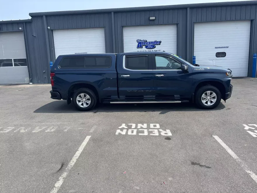 2020 Chevrolet Silverado 1500 High Country photo 1