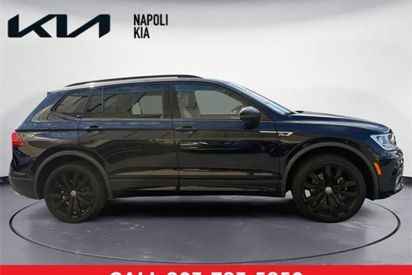 2021 Volkswagen Tiguan SE R-Line Black photo 1
