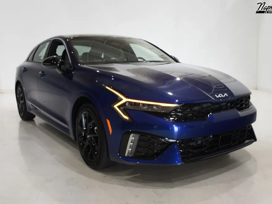 2026 Kia K5 GT-Line photo 1