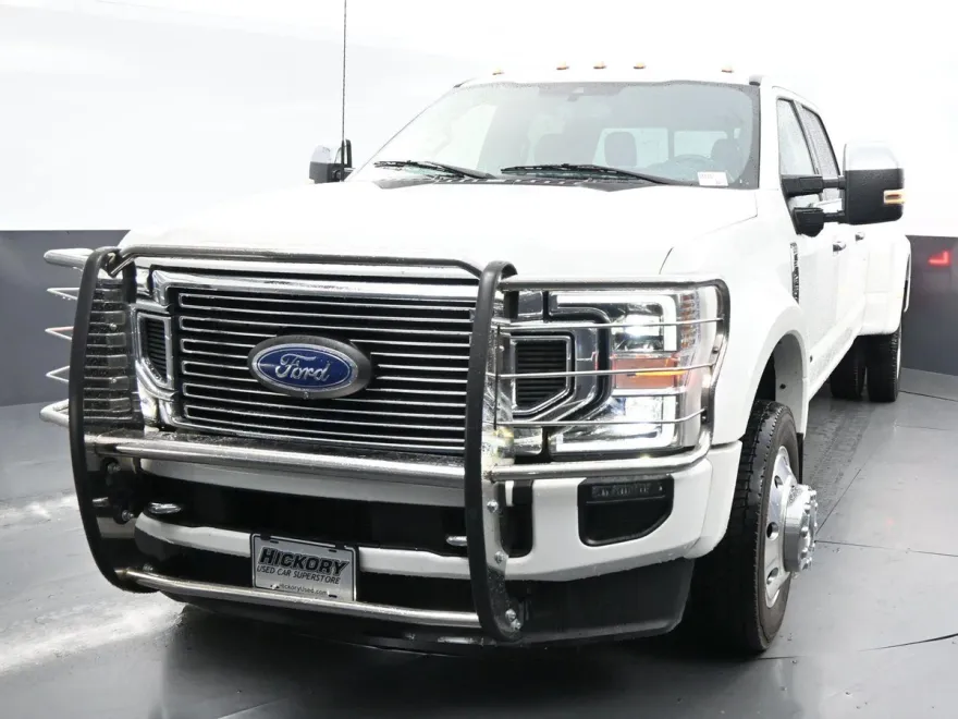 2022 Ford F-450 Platinum photo 1