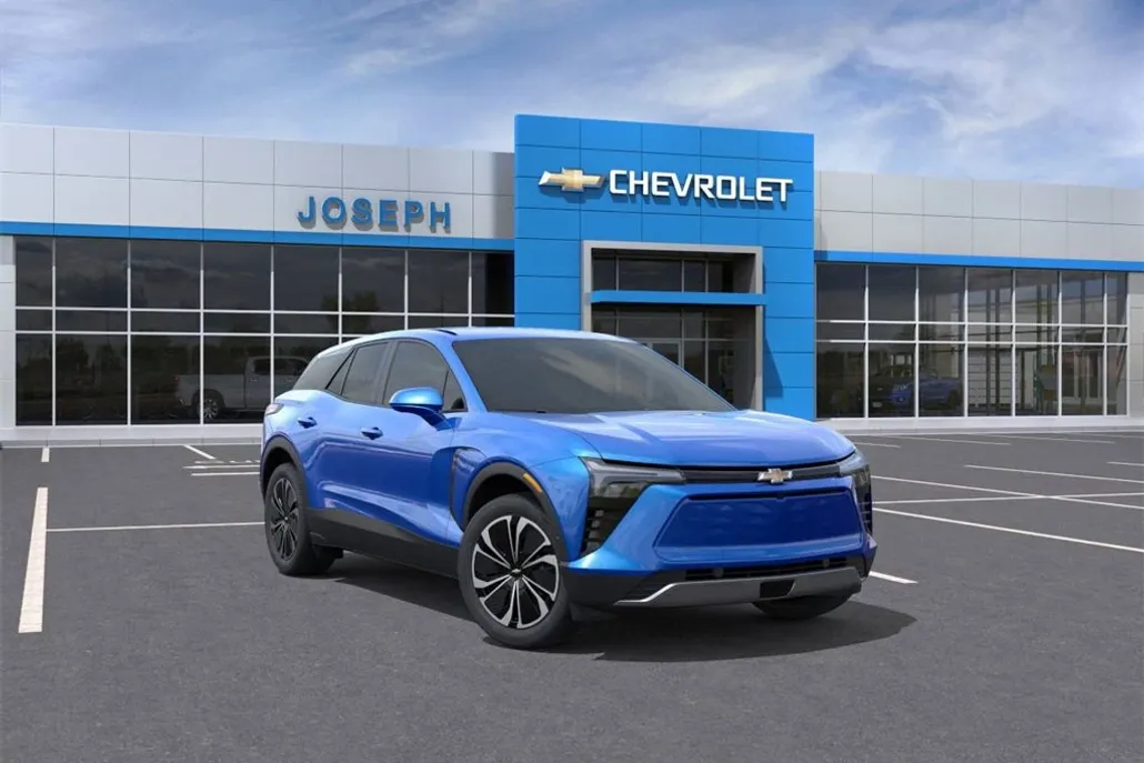 2025 Chevrolet Blazer EV photo 1