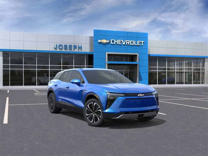 2025 Chevrolet Blazer EV photo 1