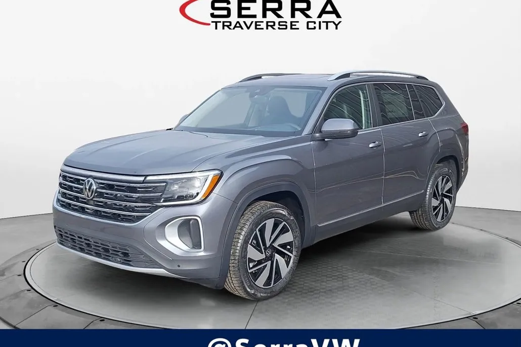 2025 Volkswagen Atlas SEL photo 1