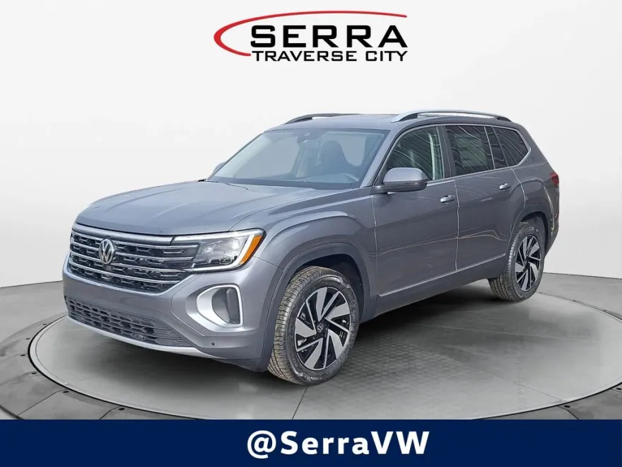 2025 Volkswagen Atlas SEL photo 1