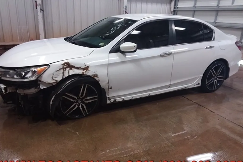 2016 Honda Accord Sport photo 1