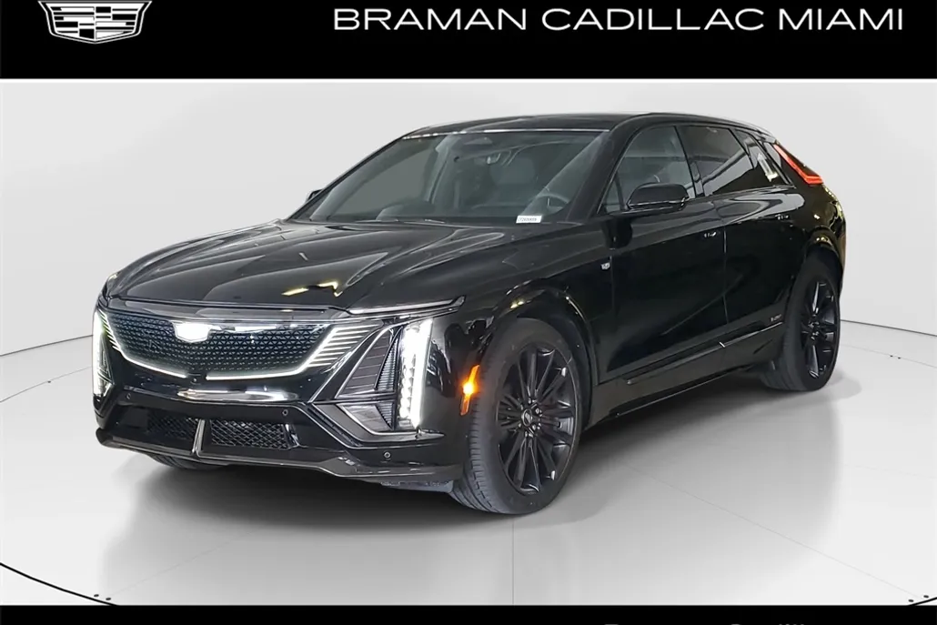 2026 Cadillac Lyriq Sport photo 1