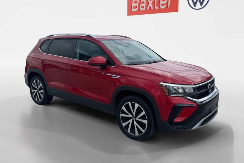 2022 Volkswagen Taos SE photo 1