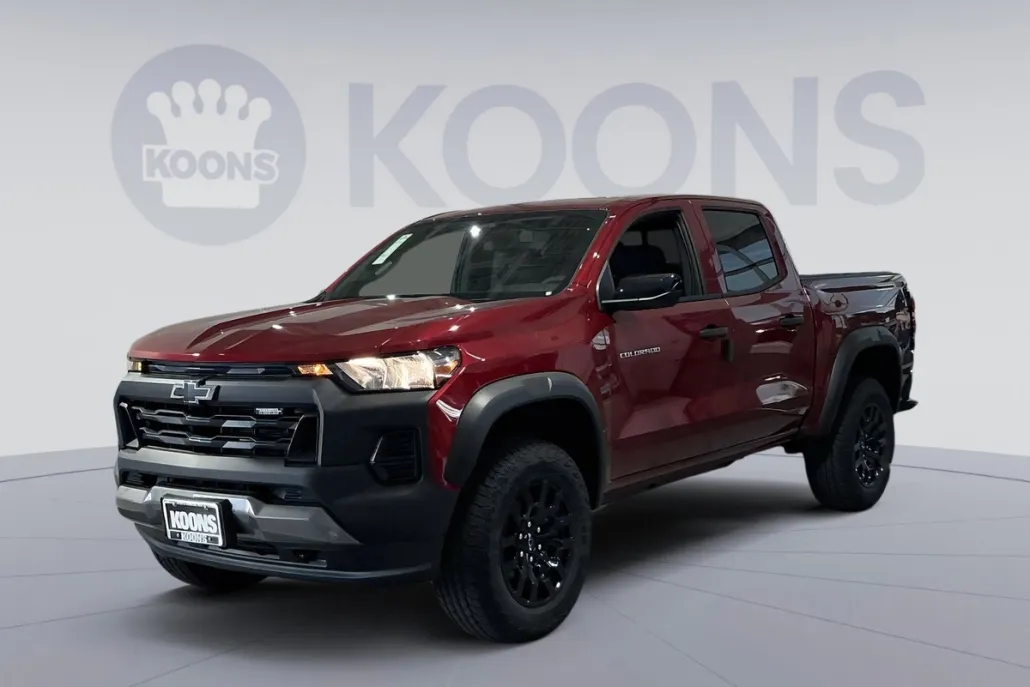 2026 Chevrolet Colorado Trail Boss photo 1
