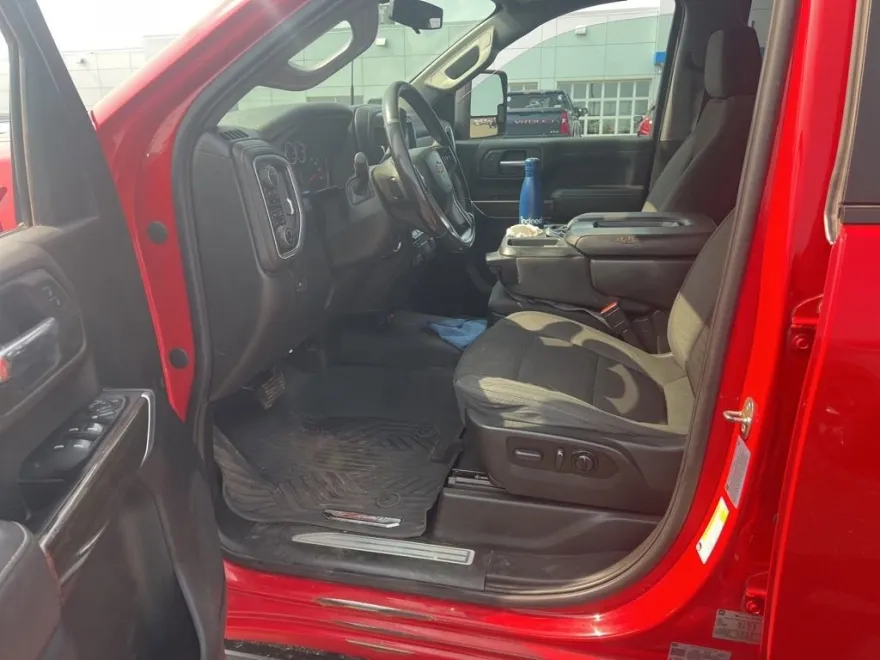 2022 Chevrolet Silverado 2500HD LT photo 1