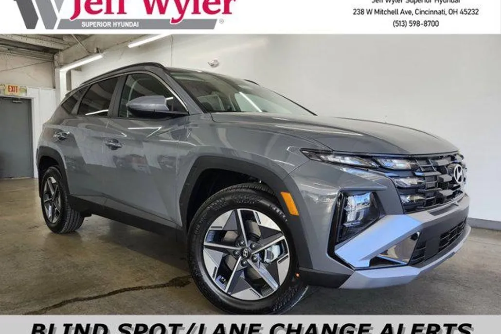 2026 Hyundai Tucson SEL photo 1