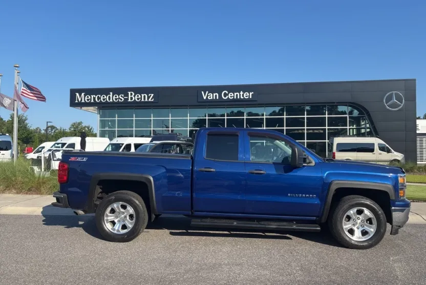 2014 Chevrolet Silverado 1500 photo 1