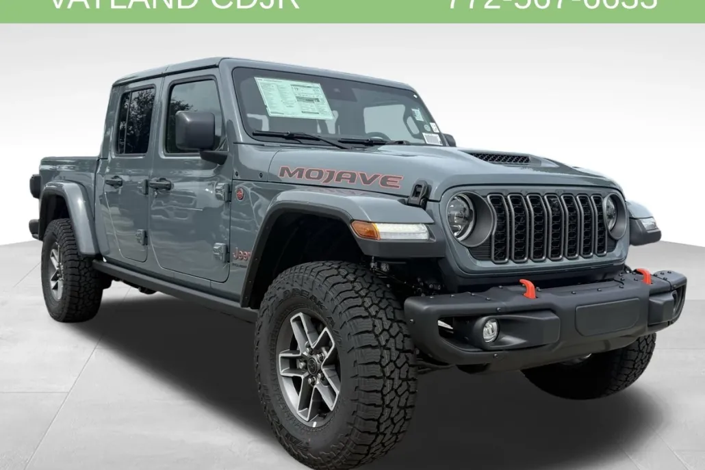 2025 Jeep Gladiator Mojave photo 1