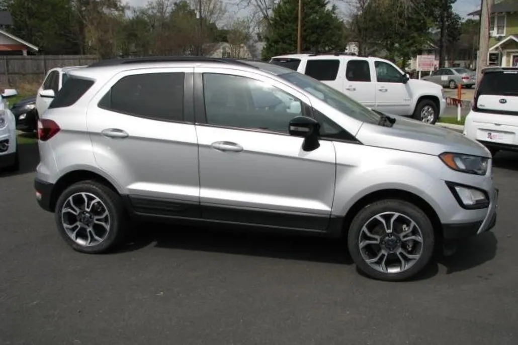 2020 Ford EcoSport SES photo 1