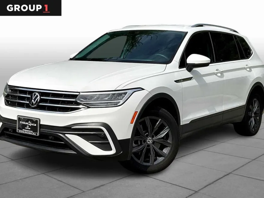 2022 Volkswagen Tiguan SE photo 1