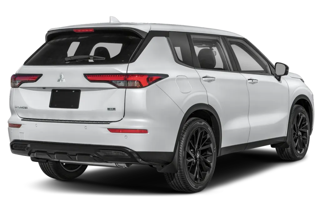 2023 Mitsubishi Outlander SE Black Edition photo 1
