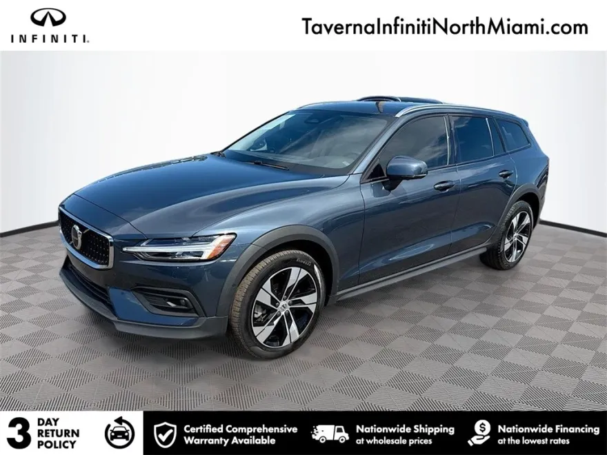 2024 Volvo V60 Cross Country B5 Plus photo 1