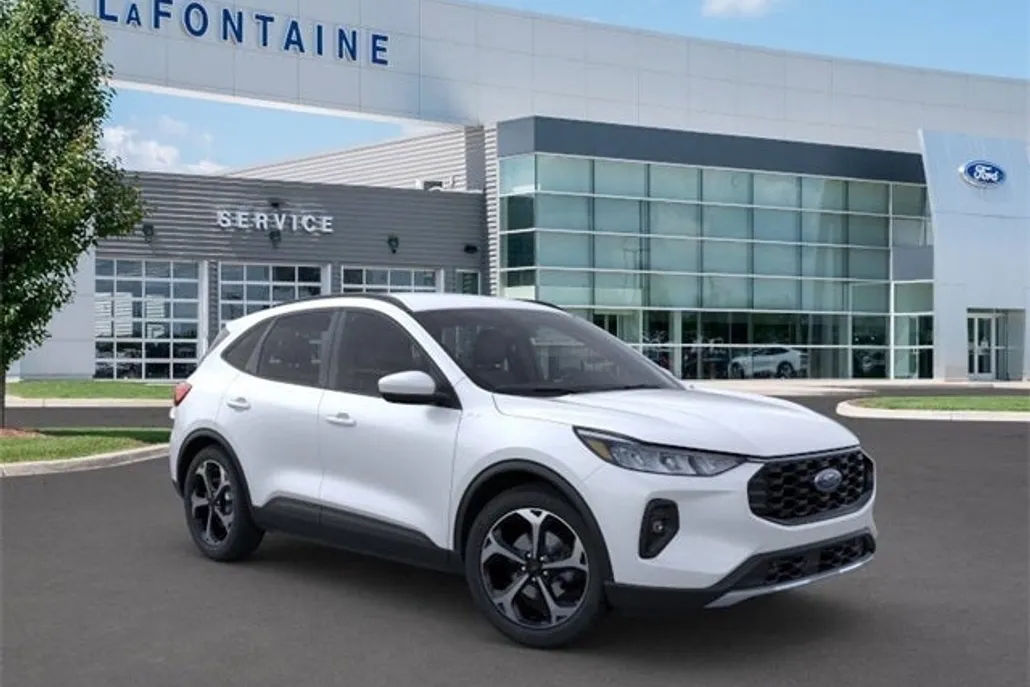 2025 Ford Escape Hybrid ST-Line Select photo 1
