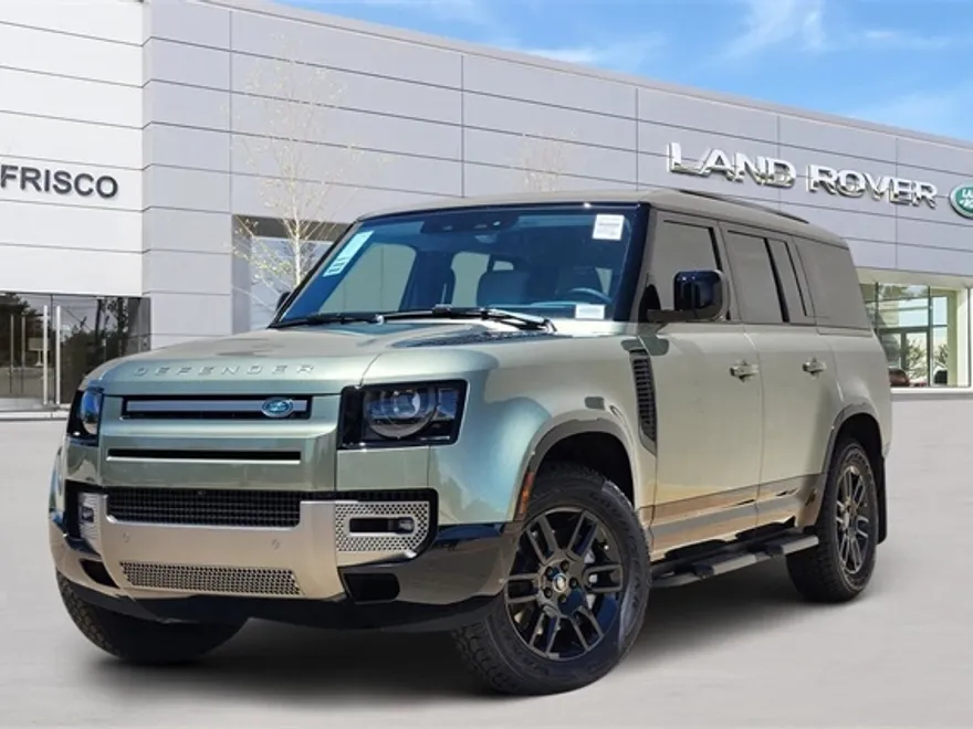 2025 Land Rover Defender 130 X-Dynamic SE photo 1