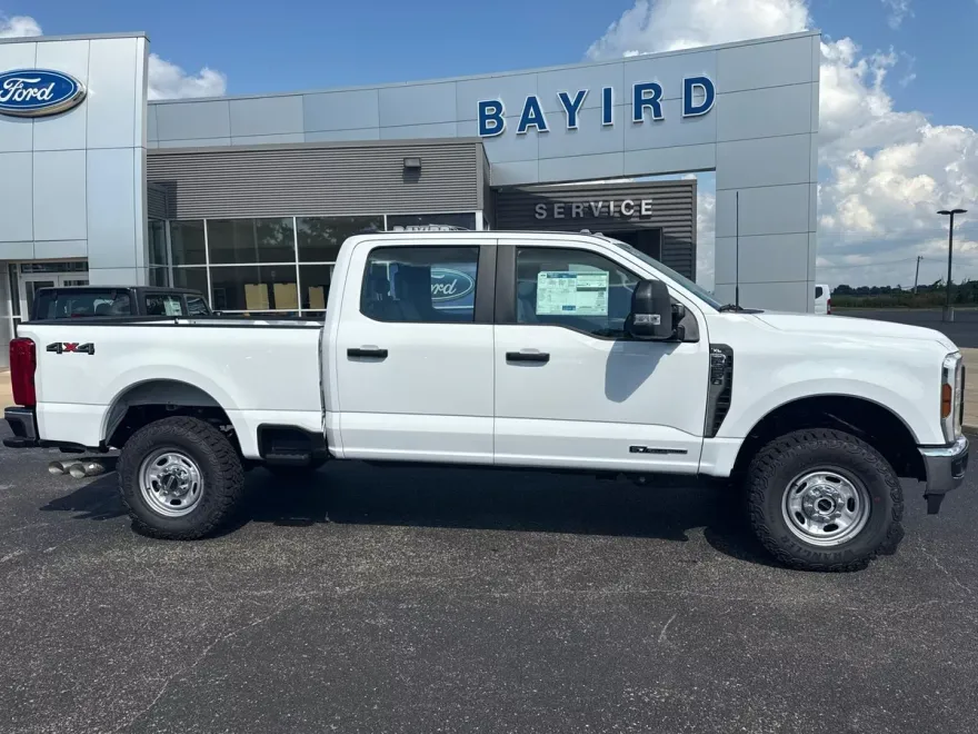 2025 Ford F-250 XL photo 1