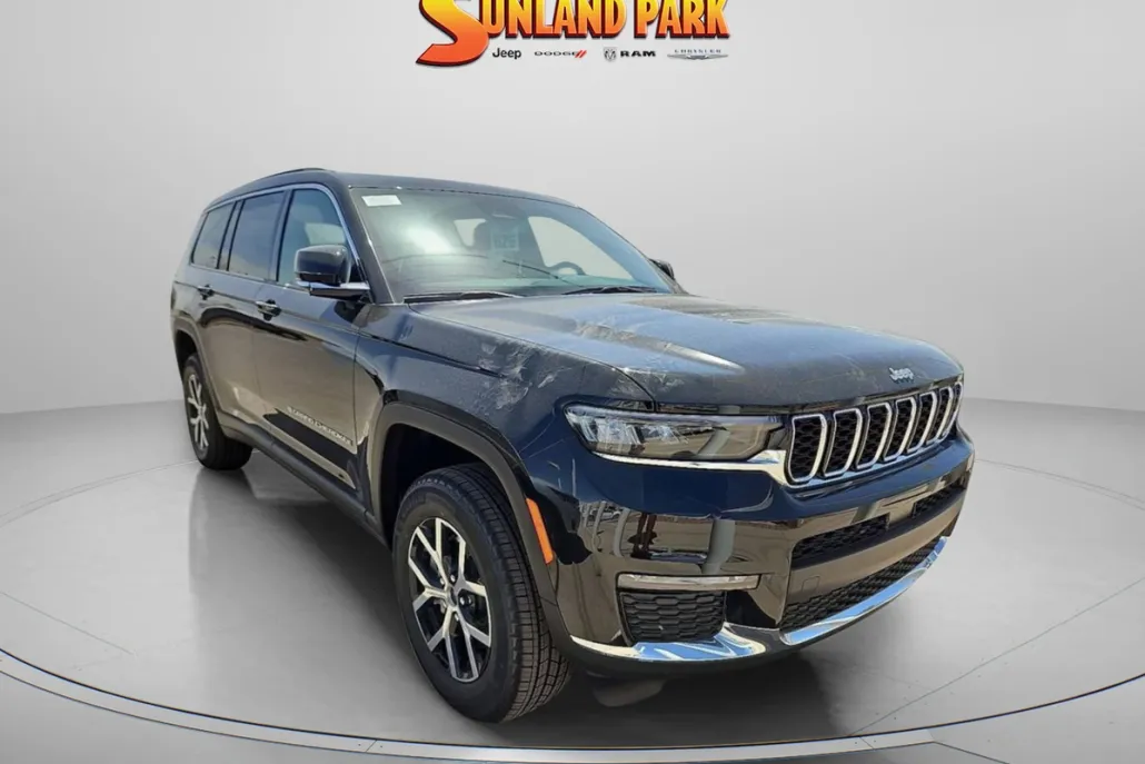 2025 Jeep Grand Cherokee Limited photo 1