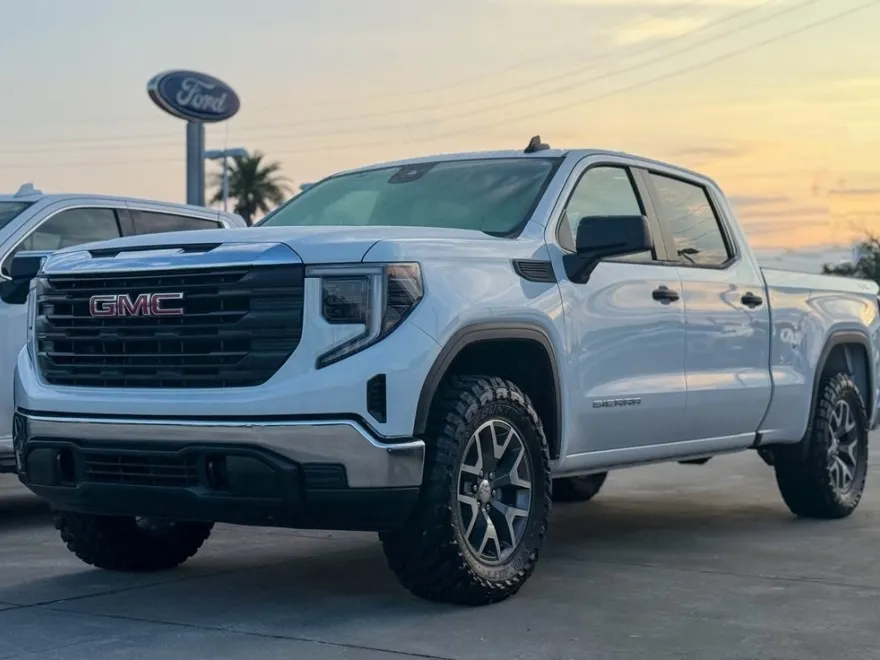 2024 Gmc Sierra 1500 Pro photo 1