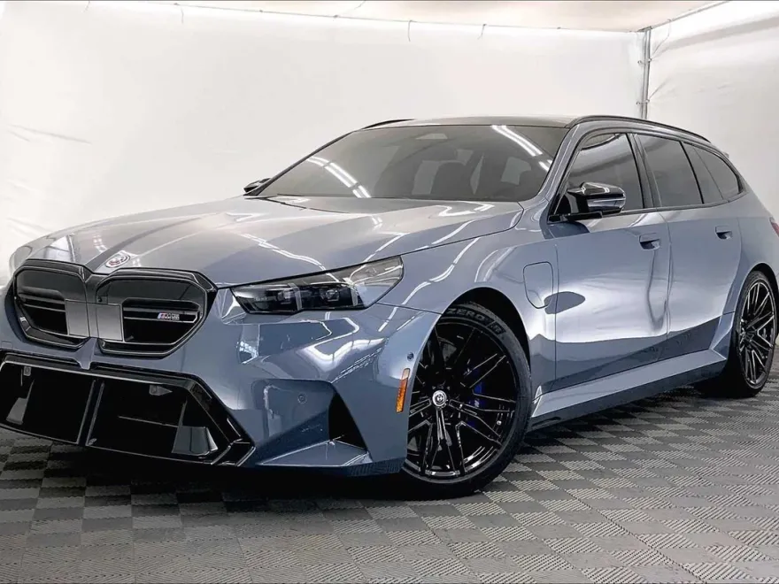 2025 Bmw M5 5 Touring Sedan photo 1