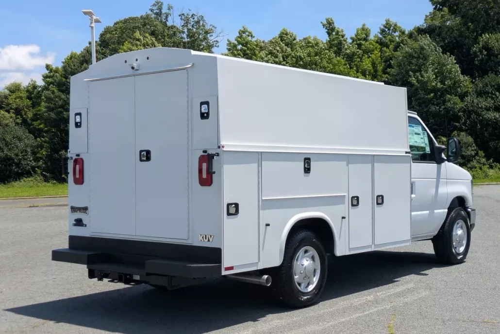 2026 Ford E-350 Base photo 1
