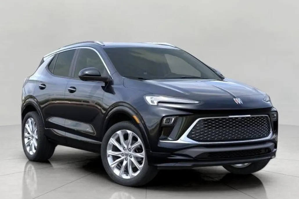 2026 Buick Encore GX Avenir photo 1
