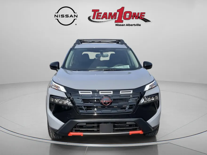 2026 Nissan Rogue SV photo 1