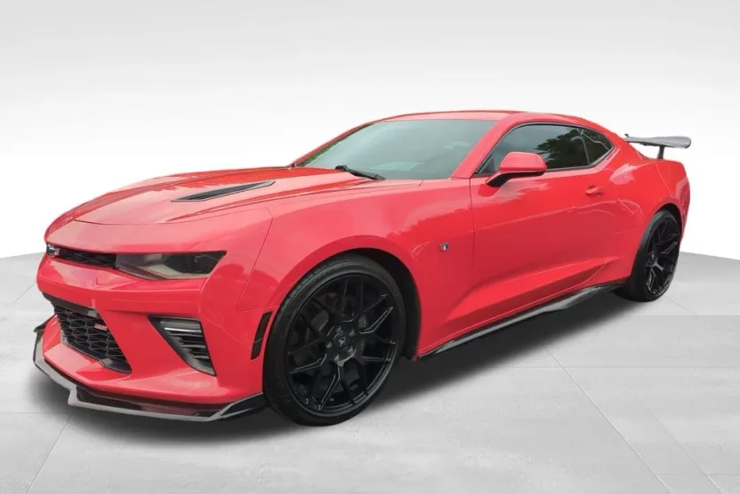 2018 Chevrolet Camaro SS photo 1