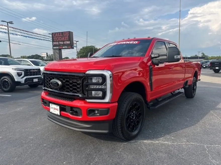 2025 Ford F-350 XLT photo 1