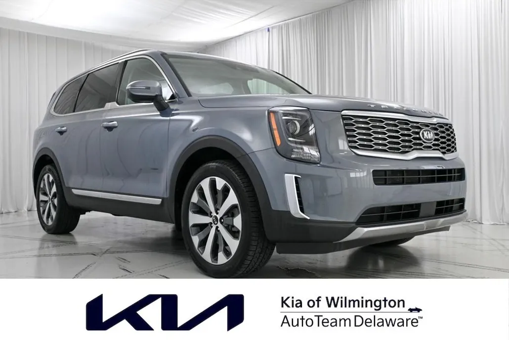 2020 Kia Telluride S photo 1