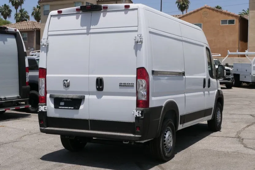2025 Ram ProMaster 2500 photo 1