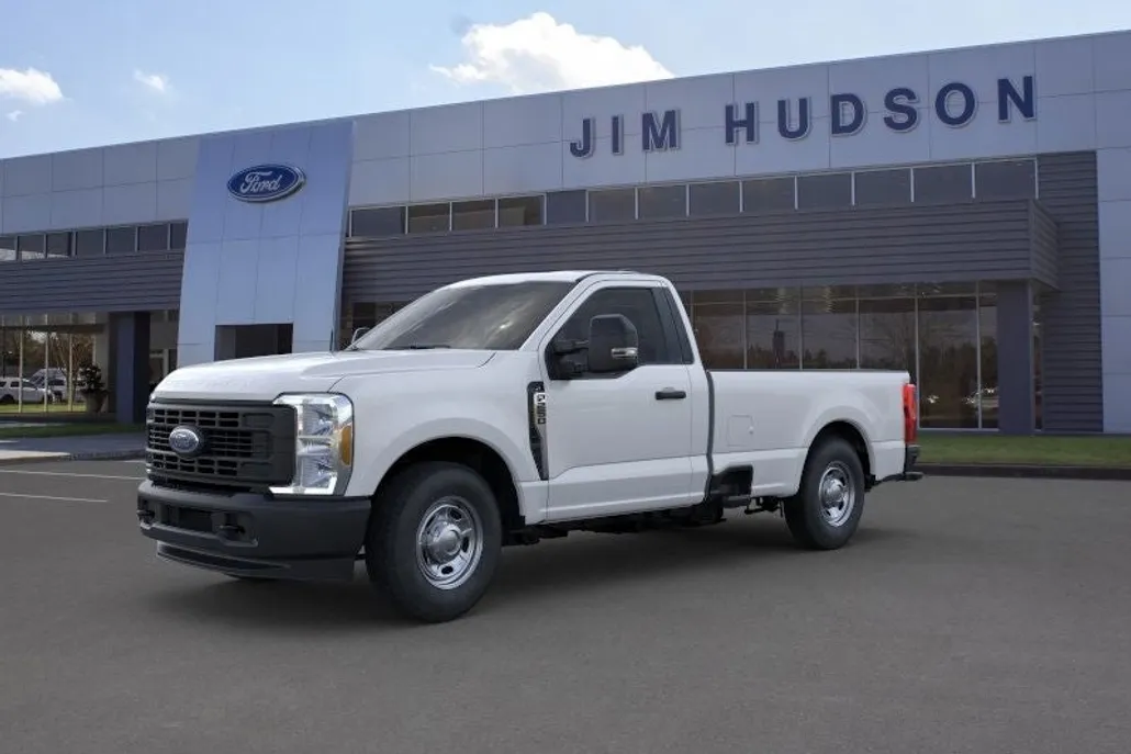 2025 Ford F-250 photo 1